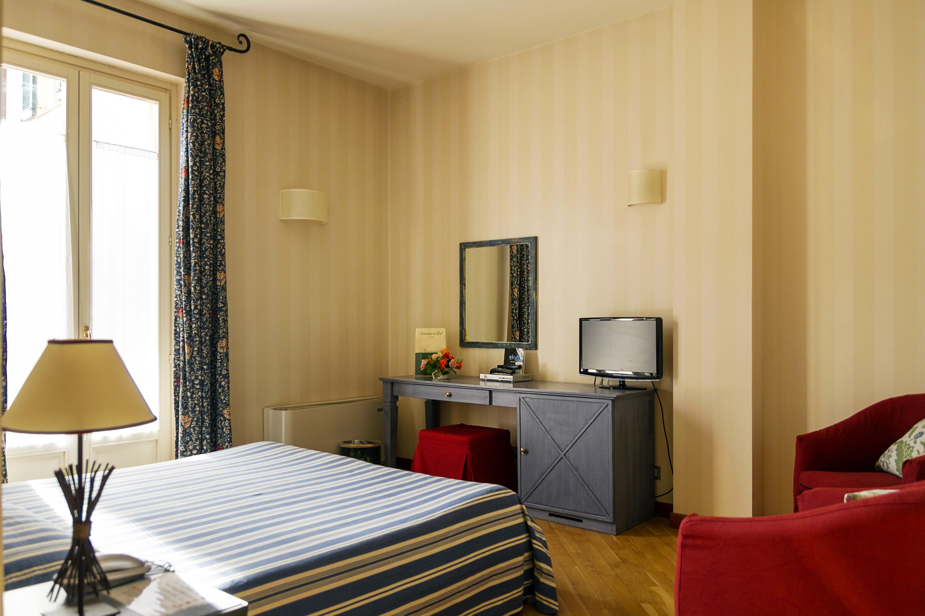 Hostellerie Du Golf Pecetto Exterior photo