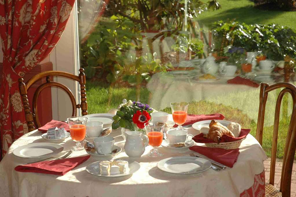 Hostellerie Du Golf Pecetto Restaurant photo