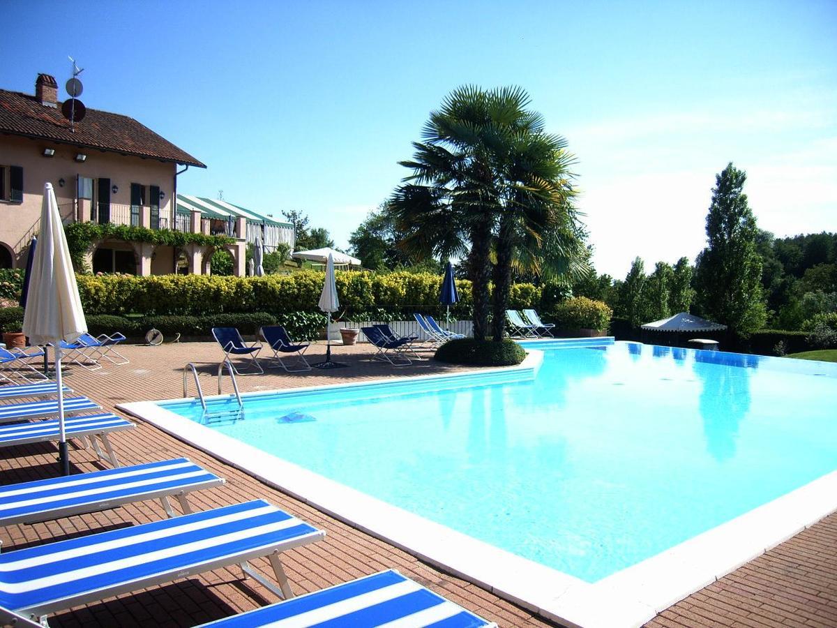 Hostellerie Du Golf Pecetto Exterior photo